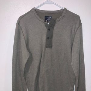 ‼️ ABERCROMBIE & FITCH GRAY LONG SLEEVE ‼️